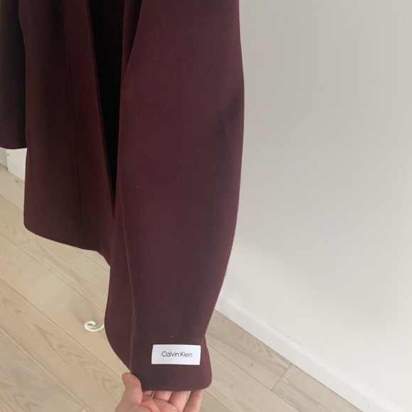 Calvin Klein Walker Coat in Bordeaux - Picture 10 of 16
